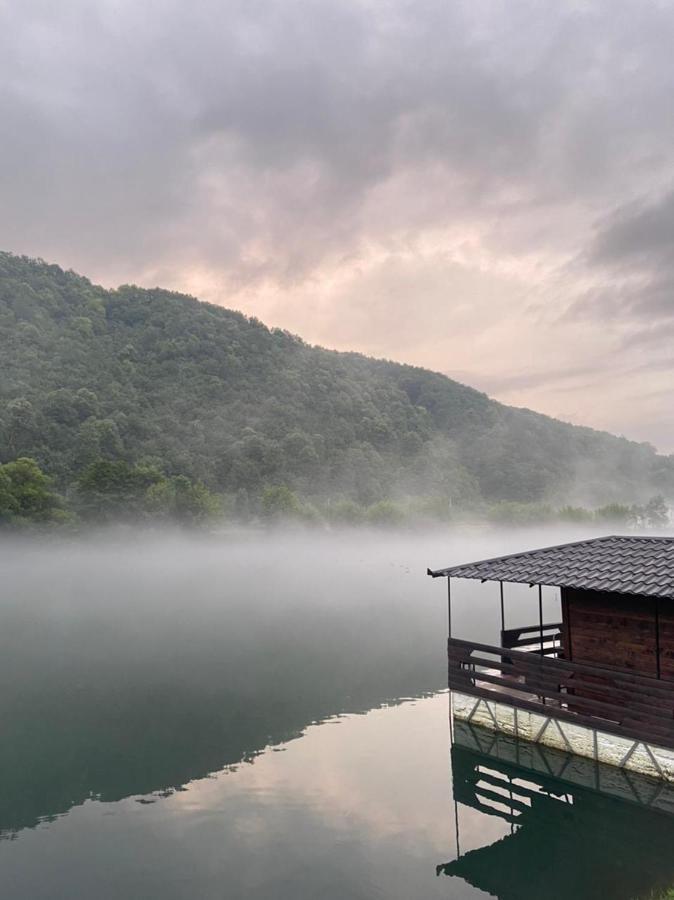 6 New River View Apartments Bihać Buitenkant foto
