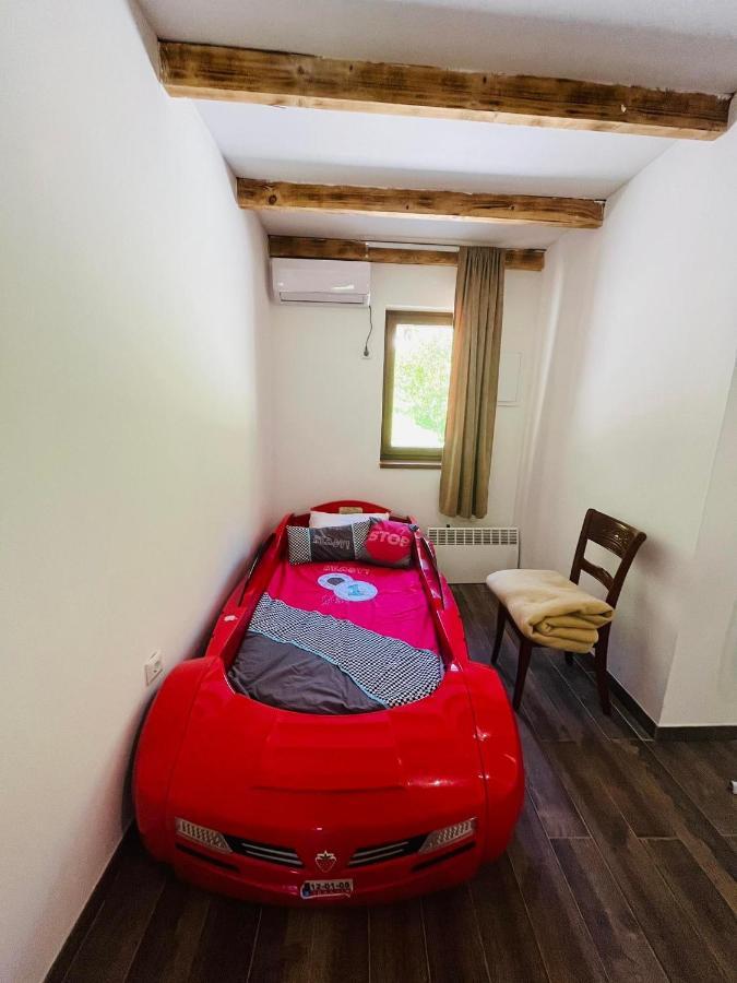 6 New River View Apartments Bihać Buitenkant foto