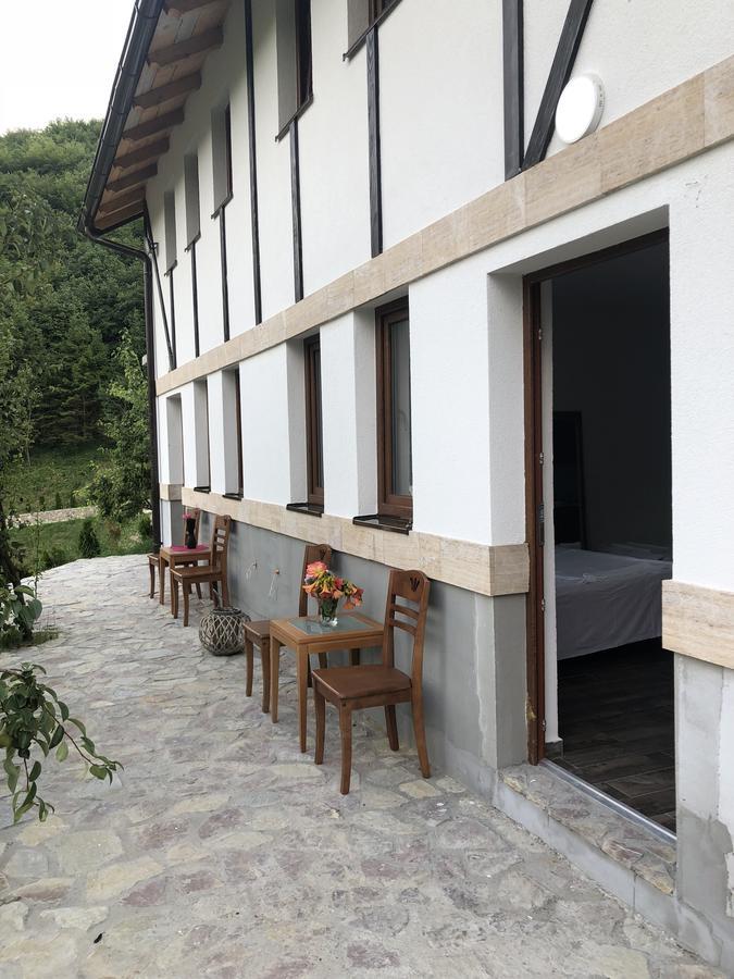6 New River View Apartments Bihać Buitenkant foto